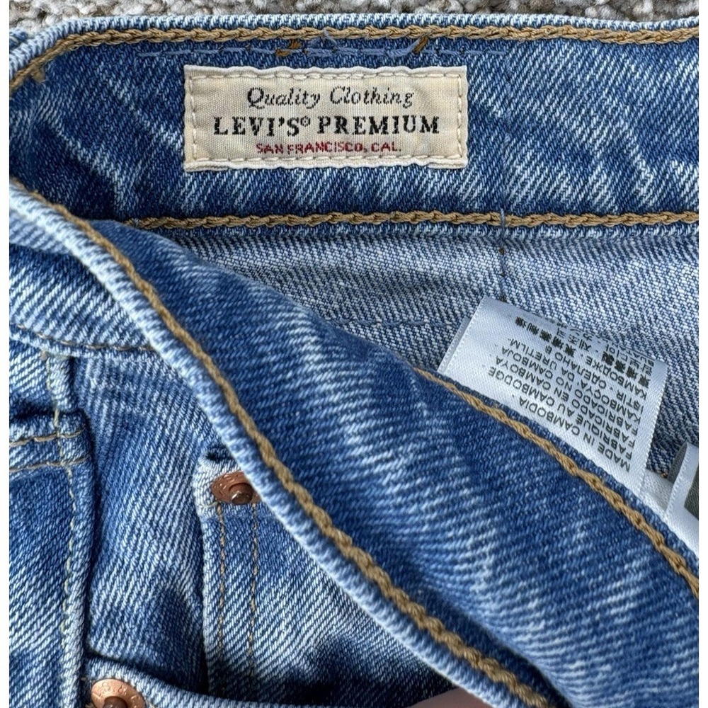 Levi's Premium 501 Jeans Women's 26 Blue Hollow Days Light Wash Stretch Denim - Picture 5 of 12